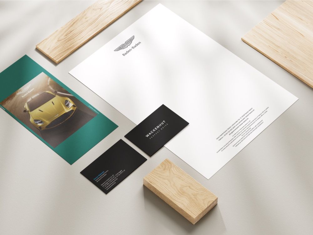 Aston Martin Print und Visitenkarten